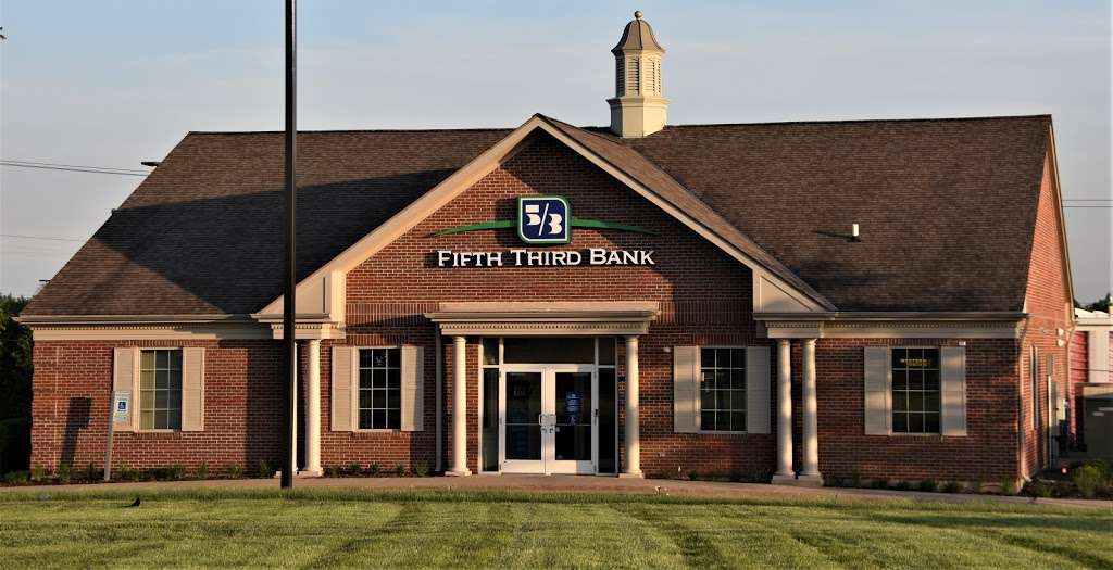 Fifth Third Bank & ATM | 2121 N Richmond Rd, McHenry, IL 60050 | Phone: (815) 578-2040