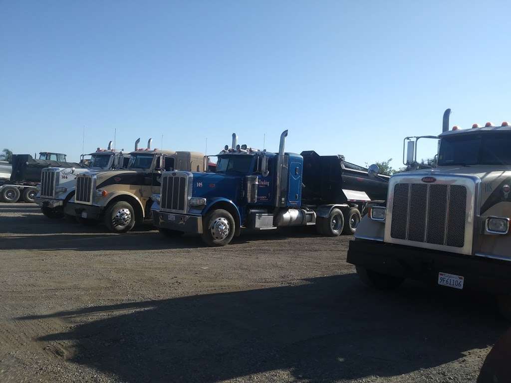 Larrys Trucking | 13130 S Cucamonga Ave, Ontario, CA 91761 | Phone: (909) 721-6274