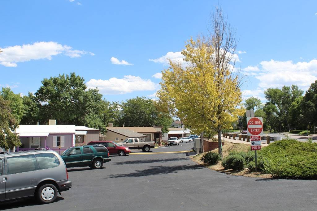 Ridgewood Mobile Home Park | 6825 W Mississippi Ave # 100, Lakewood, CO 80226, USA | Phone: (303) 922-2821