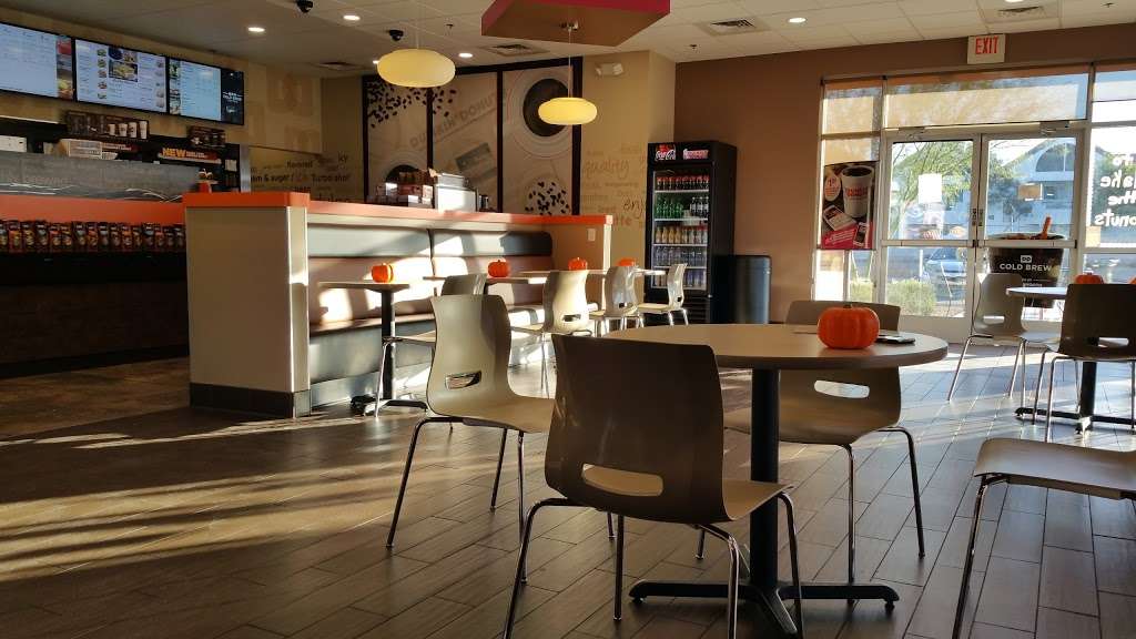 Dunkin | 1970 W Elliot Rd, Chandler, AZ 85224, USA | Phone: (480) 897-9728