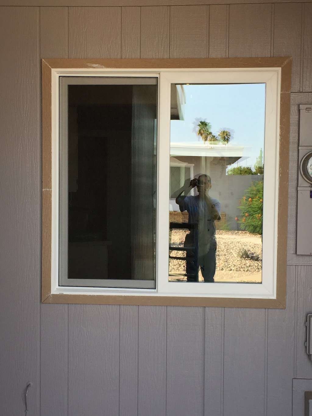 SR Windows & Glass | 2530 W Morningside Dr, Phoenix, AZ 85023 | Phone: (602) 354-3030