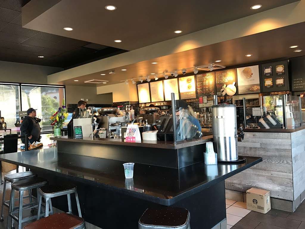 Starbucks | 31202 Palos Verdes Dr W, Rancho Palos Verdes, CA 90275, USA | Phone: (310) 265-7230