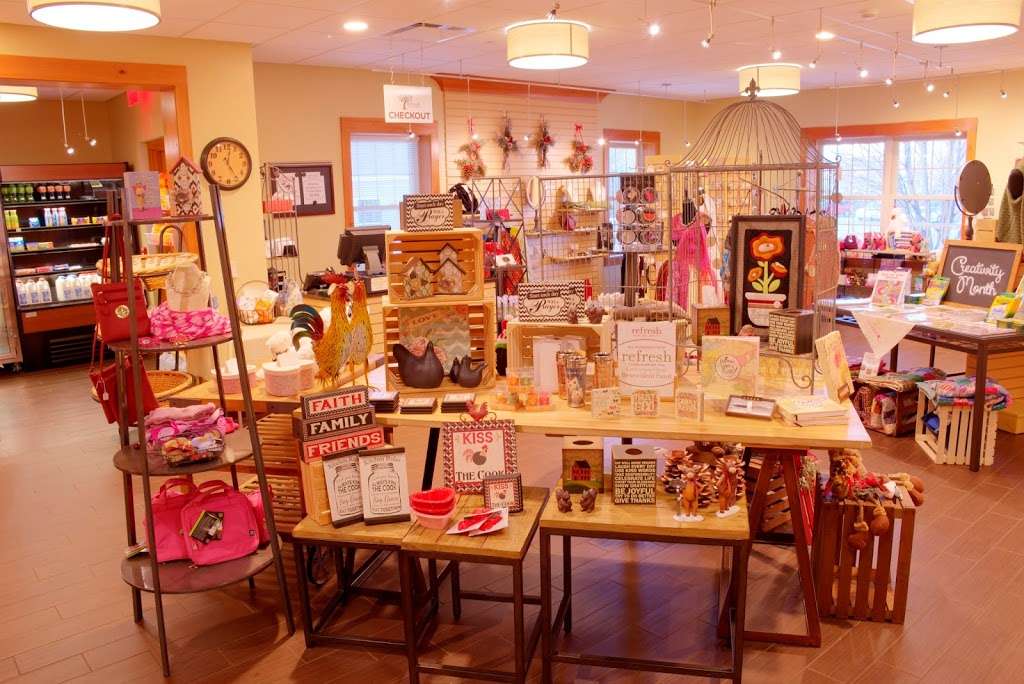 Linden Store | 433 S Kinzer Ave, New Holland, PA 17557, USA | Phone: (717) 355-6000