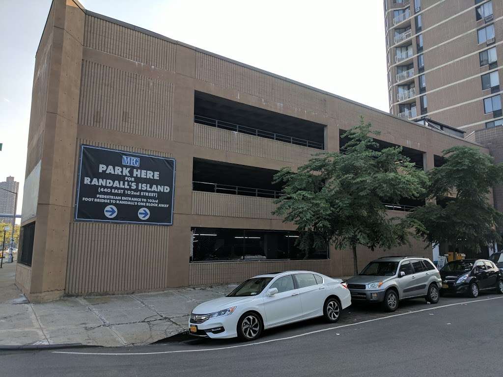 MPG: Manhattan Parking (Uptown 3) | 440 E 102nd St, New York, NY 10029 | Phone: (212) 860-7741