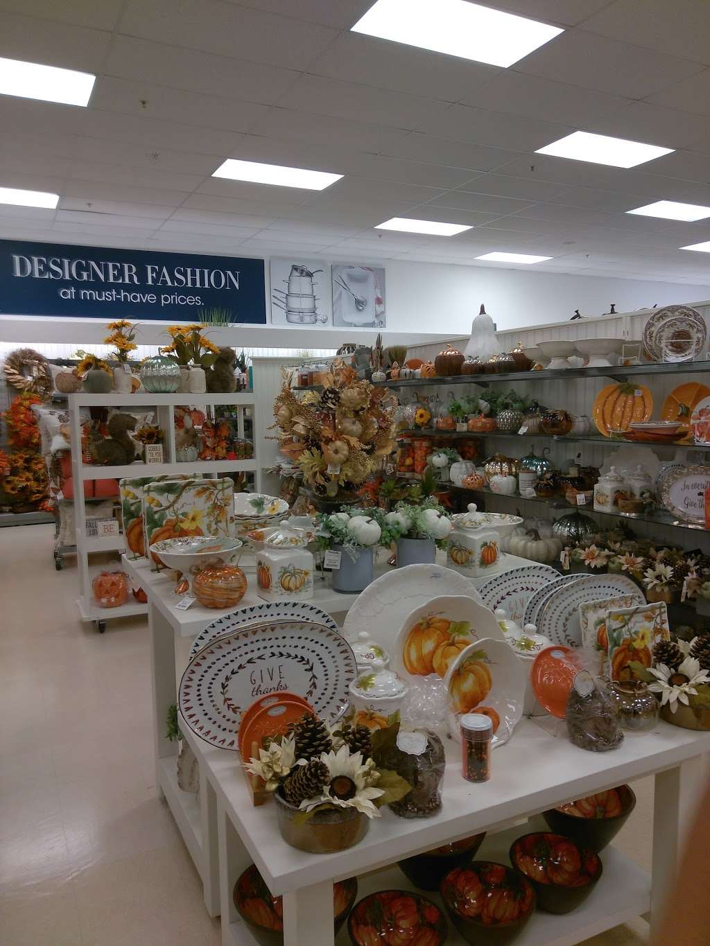 Marshalls | 4224 S New Braunfels Ave, San Antonio, TX 78223, USA | Phone: (210) 532-4015