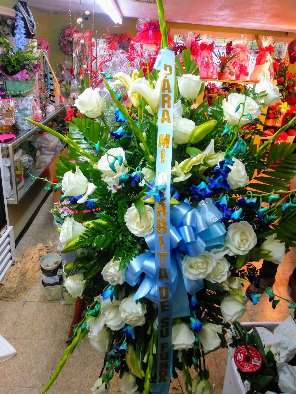 La Guadalupana Florist & Gifts | 5118 Canal St, Houston, TX 77011 | Phone: (713) 921-7203