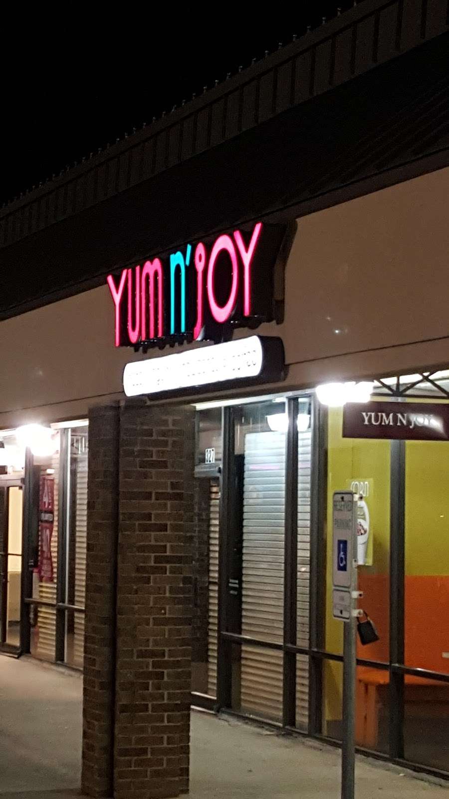 Yum N Joy | 325 S Cedar Ridge Dr, Duncanville, TX 75116, USA | Phone: (469) 899-6464