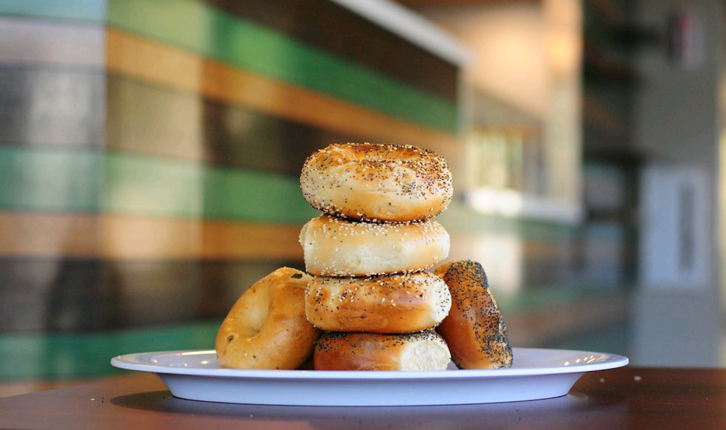 House of Bagels - Palo Alto | 2190 W Bayshore Rd, Palo Alto, CA 94303, USA | Phone: (650) 322-5189