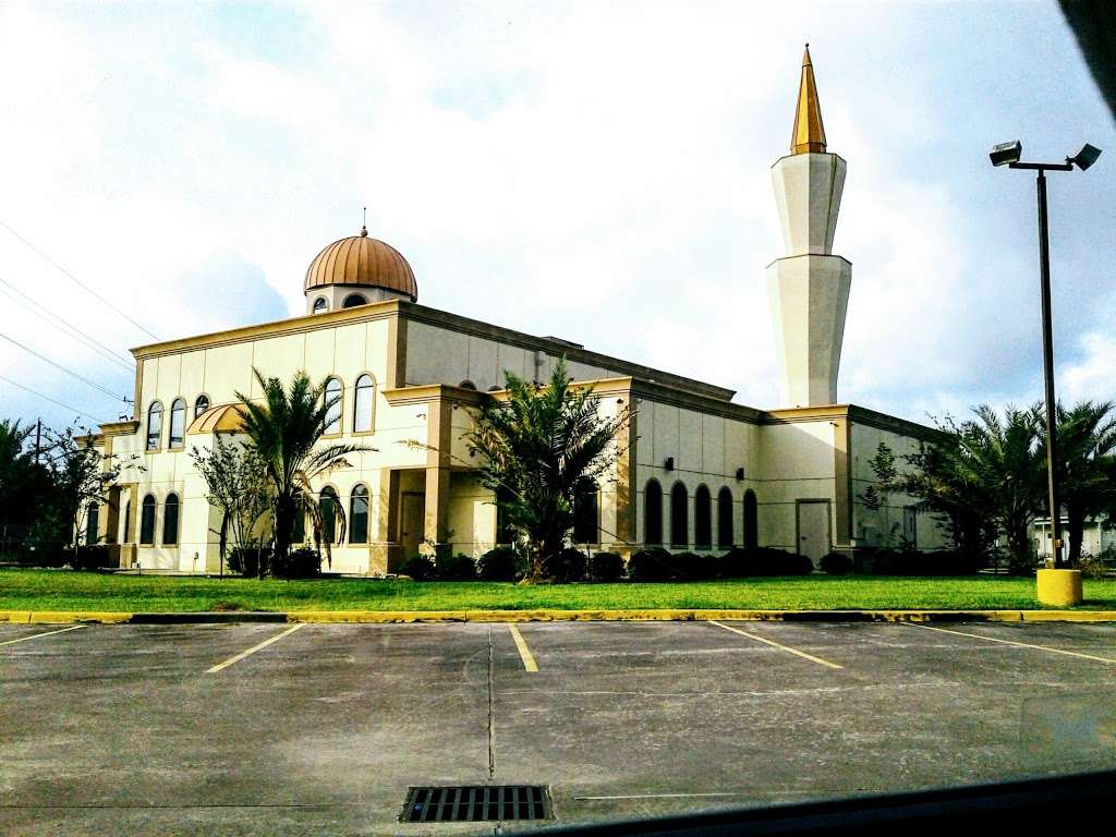 Baitus Samee Mosque مسجد | 1333 Spears Rd, Houston, TX 77067 | Phone: (281) 875-3400