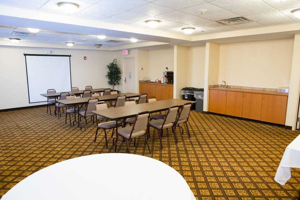 Candlewood Suites Omaha Airport | 2601 Abbott Plaza, Omaha, NE 68110, USA | Phone: (402) 342-2500