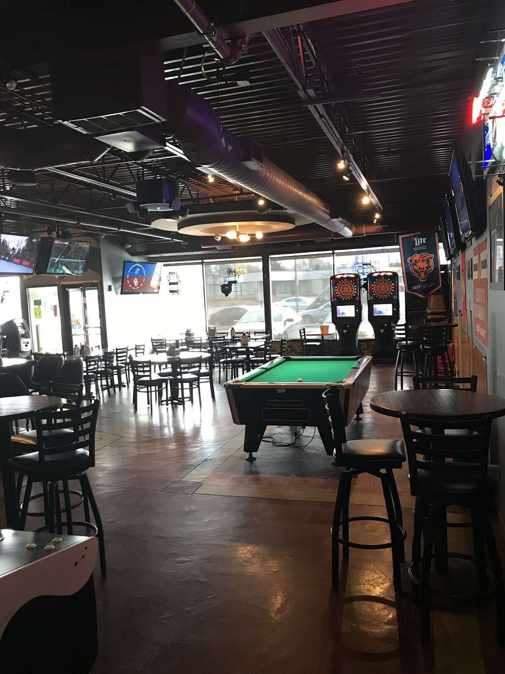 First Place Sports Bar & Grill | 1736 Algonquin Rd, Hoffman Estates, IL 60192, USA | Phone: (847) 359-3333