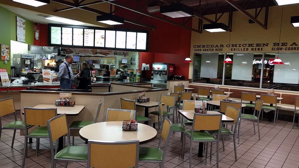 Del Taco | 11053 E I25 Frontage Rd, Firestone, CO 80504, USA | Phone: (303) 485-6379