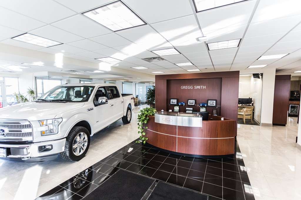 Gregg Smith Ford Lincoln | 1316 Price Ln, Clinton, MO 64735, USA | Phone: (660) 885-5505