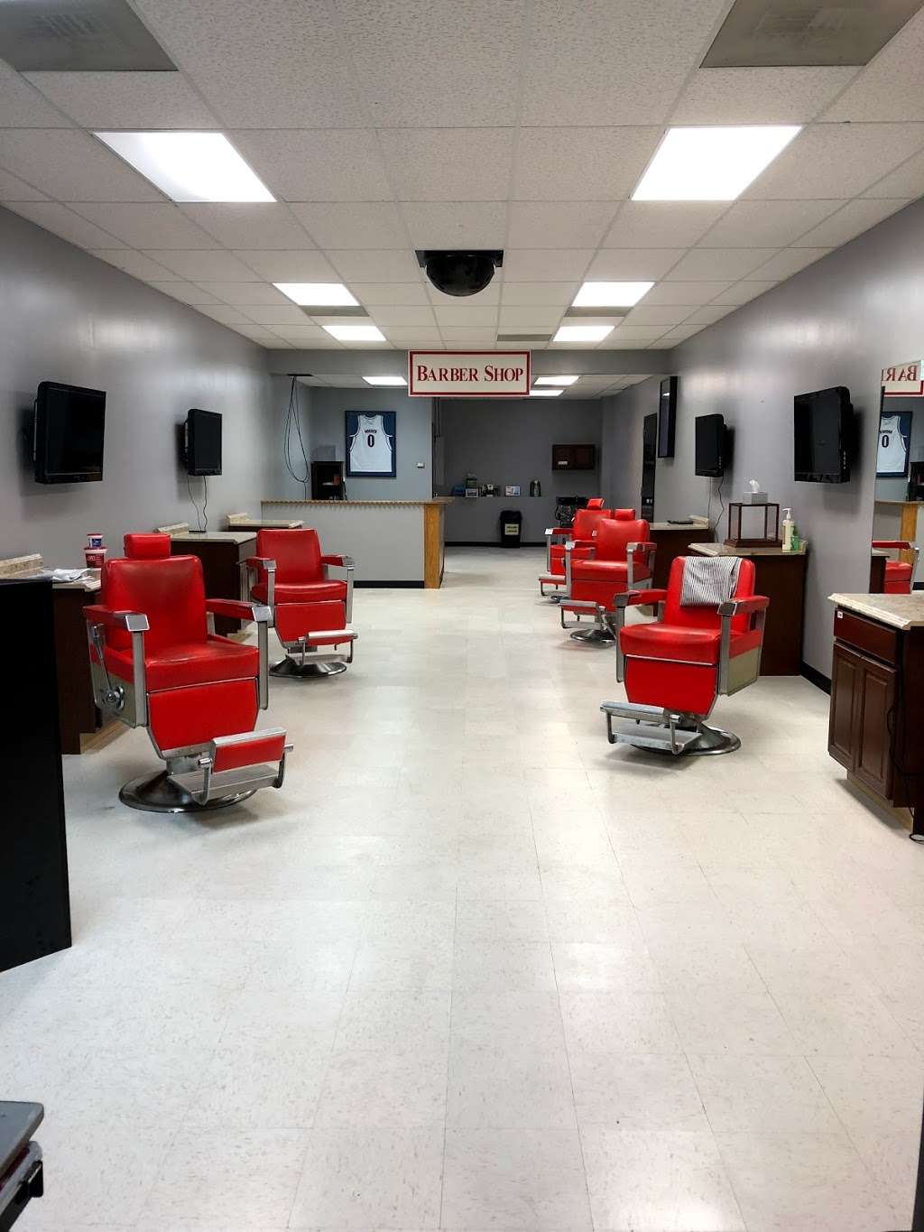 Legacy Barber Shop | 2311 Wakarusa Dr, Lawrence, KS 66047, USA | Phone: (785) 424-7768