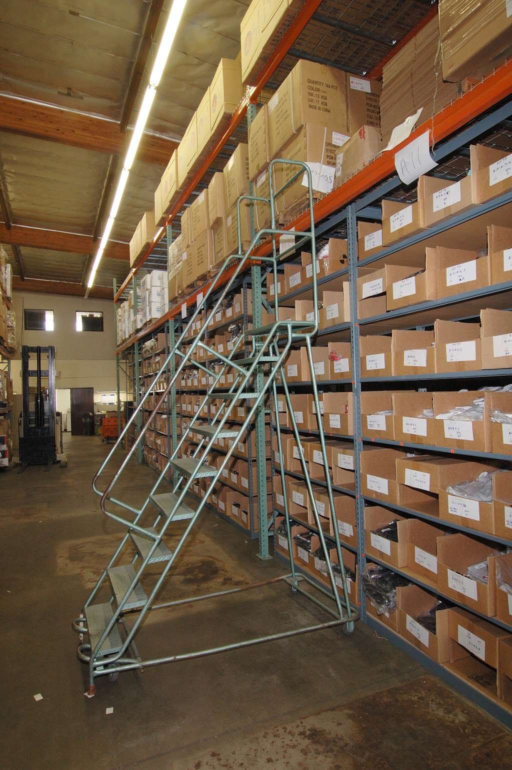 Medallion Fulfillment & Logistics | 20675 Nordhoff St, Chatsworth, CA 91311 | Phone: (818) 998-8366