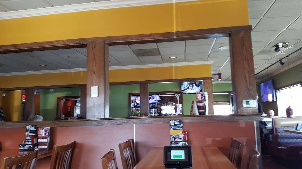 Applebees Grill + Bar | 14435 FM 2100, Crosby, TX 77532 | Phone: (281) 462-2800