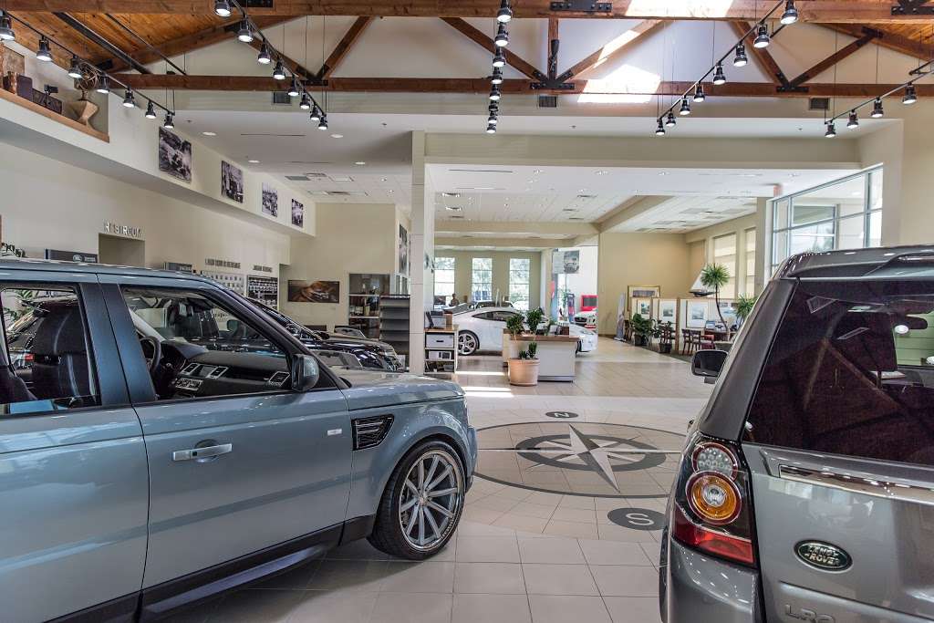 Land Rover Houston North | 18205 Interstate 45 N, Houston, TX 77090, USA | Phone: (855) 703-4345