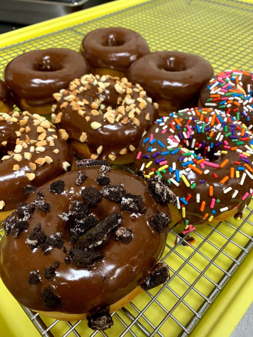 Star Box Donuts | 17113 Westheimer Rd, Houston, TX 77082, USA | Phone: (281) 242-9273
