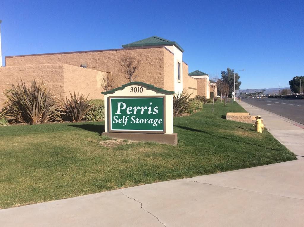 Perris Self Storage | 3010 N Perris Blvd, Perris, CA 92571, USA | Phone: (951) 940-5400