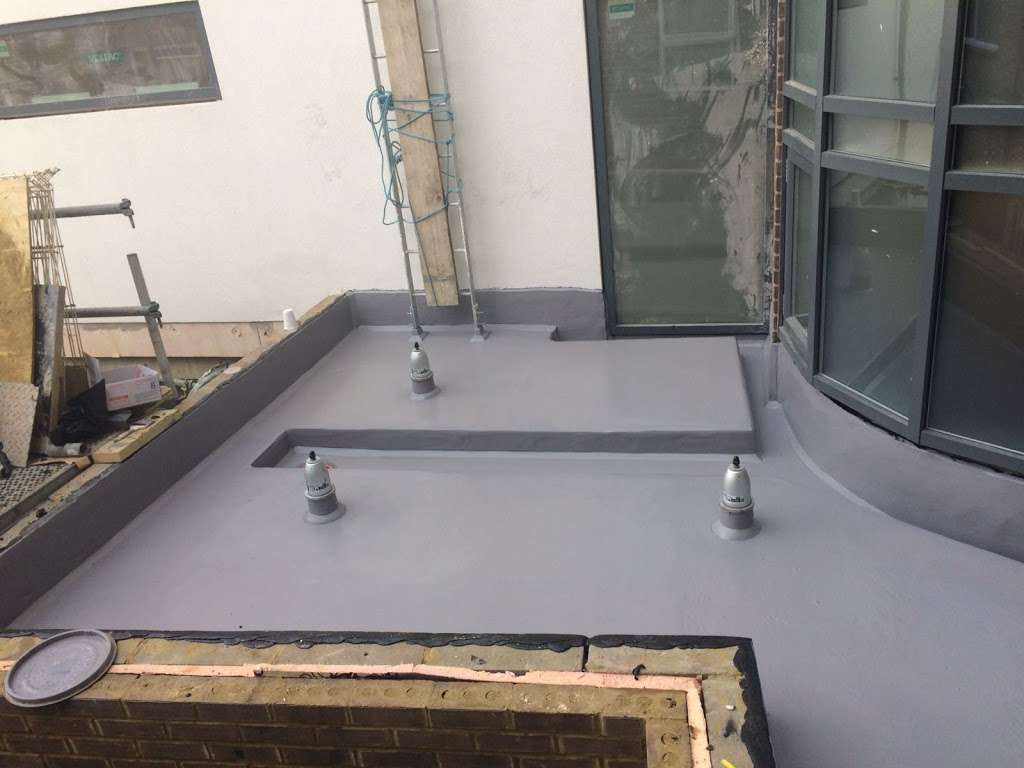 R J Evans Flat Roofing Limited | 1 Palmers, 101, Crow Green Rd, Brentwood CM15 9RP, UK | Phone: 01277 260204