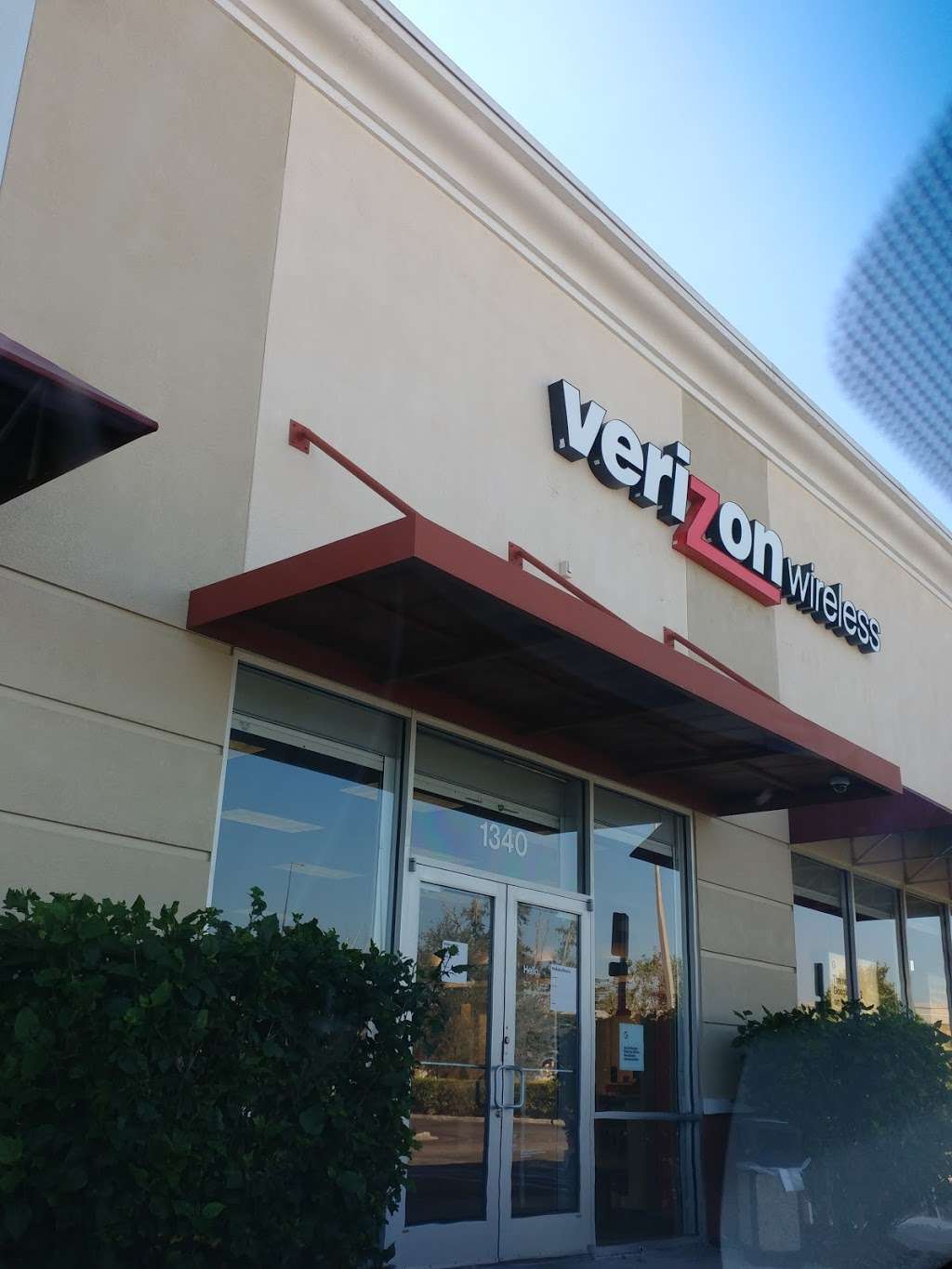 Verizon | 1340 W E Osceola Pkwy Suite 101, Kissimmee, FL 34741, USA | Phone: (407) 343-0516