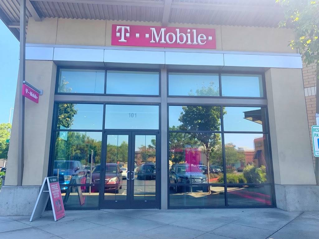 T-Mobile | 208 W Kent Station St Suite 101, Kent, WA 98032, USA | Phone: (253) 850-0310