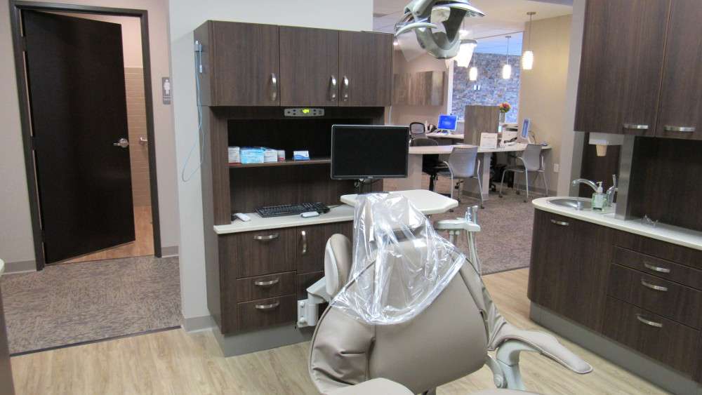 Clarity Dentistry | 6835 E Southport Rd #H, Indianapolis, IN 46237 | Phone: (317) 300-0205