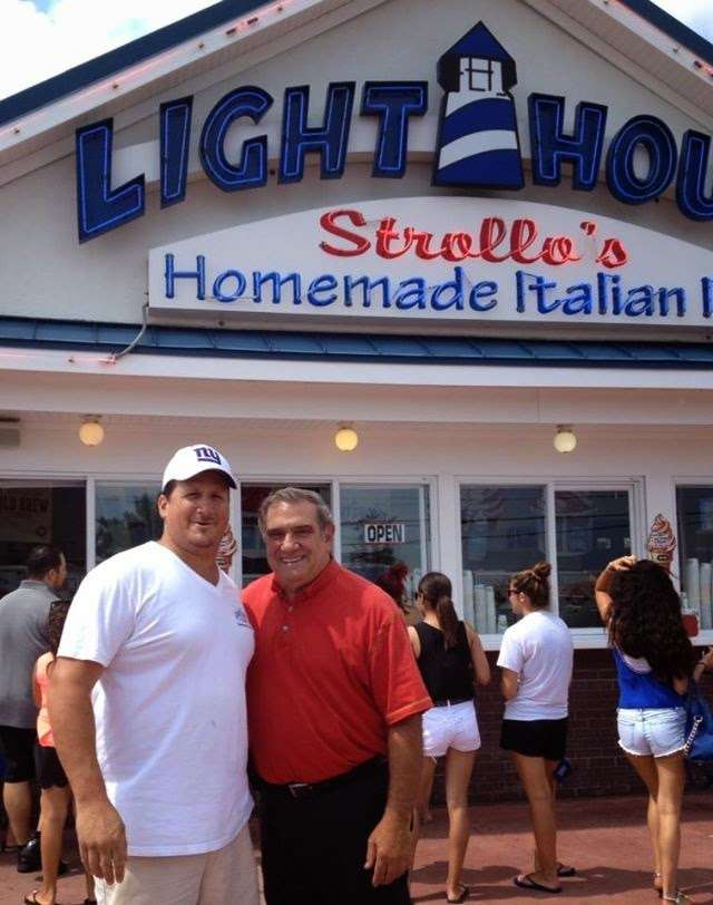 The Lighthouse Strollos Homemade Italian Ice | 101 Ocean Ave, Point Pleasant Beach, NJ 08742, USA | Phone: (732) 295-9453