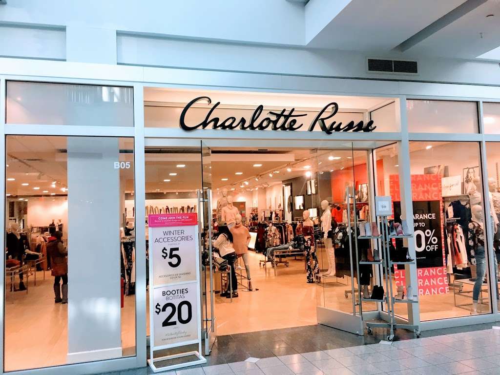 Charlotte Russe | 3333 W Touhy Ave, Lincolnwood, IL 60712 | Phone: (847) 763-1004