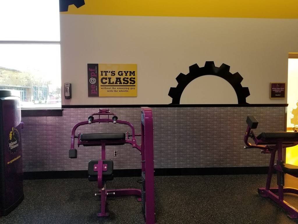 Planet Fitness | 858 S Greenfield Rd, Gilbert, AZ 85296, USA | Phone: (602) 904-5060