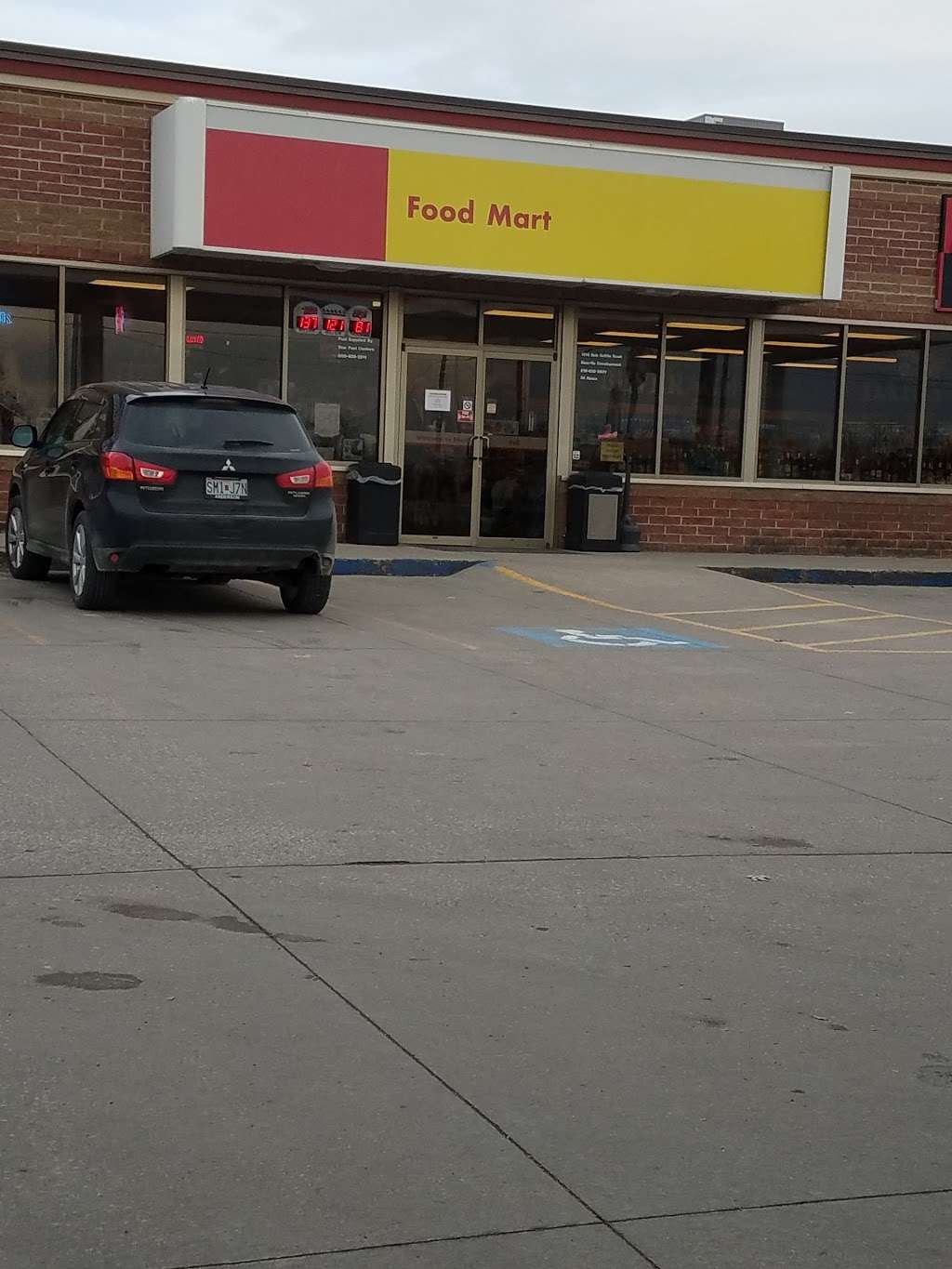 Shell Food Mart | 1514 Bob Griffin Rd, Cameron, MO 64429, USA | Phone: (816) 632-2156