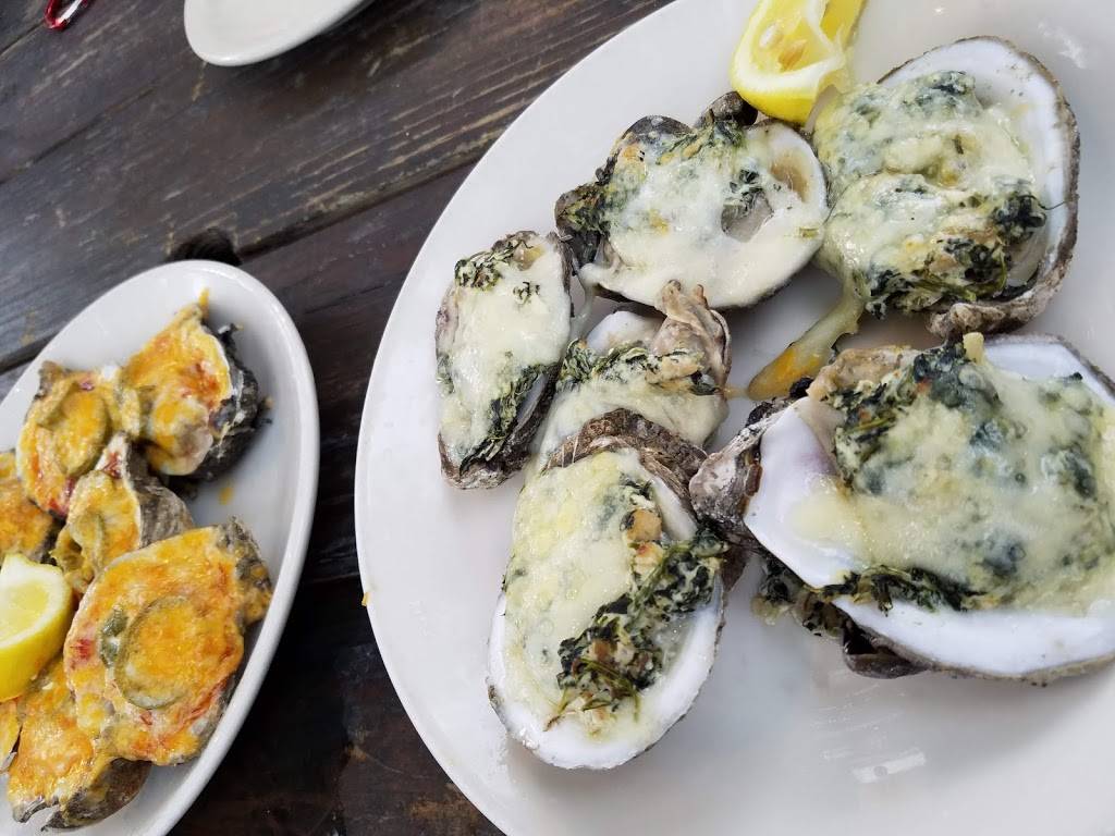 Black Diamond Oyster Bar | 418 N A. S Dr, Corpus Christi, TX 78418 | Phone: (361) 353-4210