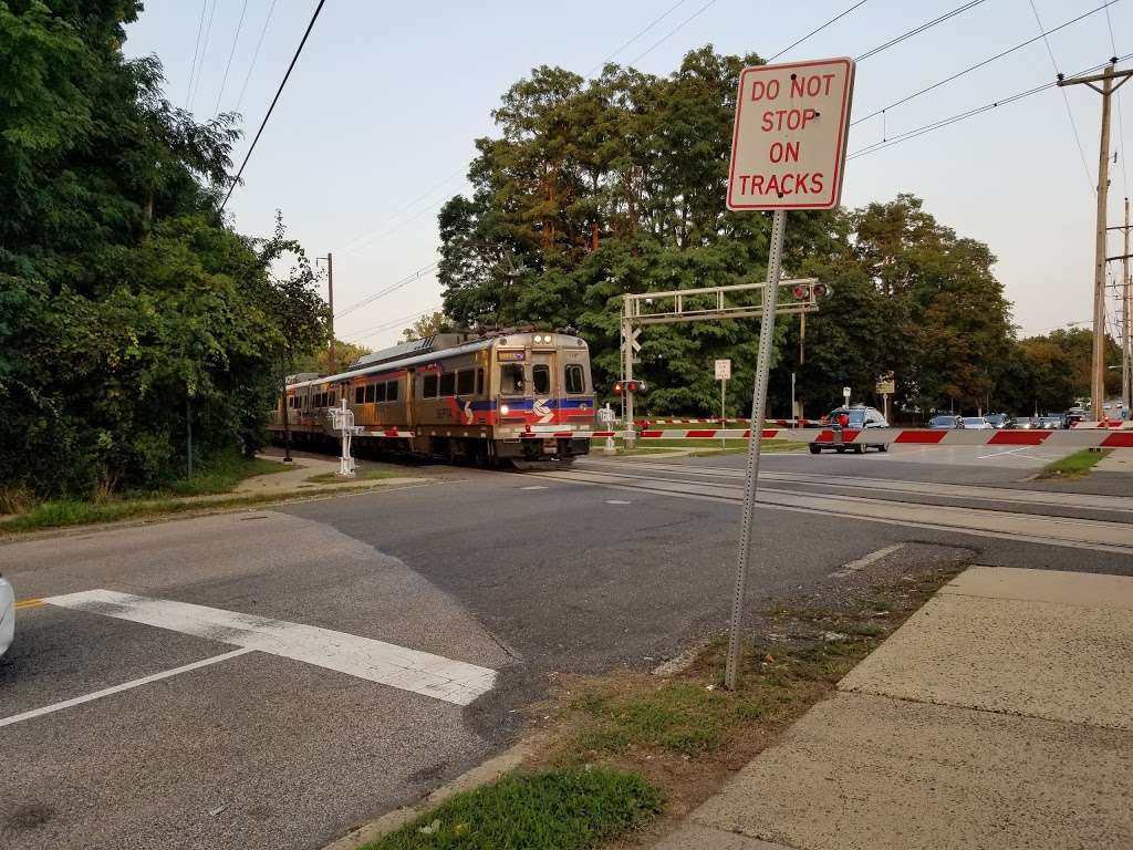 Forest Hill Station Parking Lot | 299 Byberry Rd, Philadelphia, PA 19116, USA | Phone: (215) 580-7800