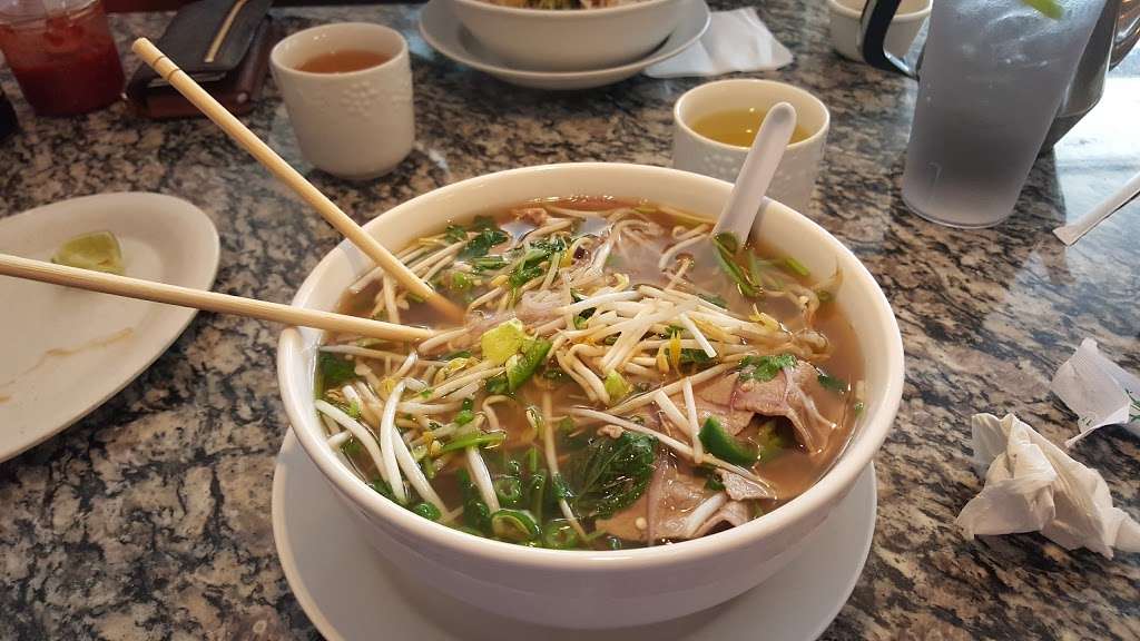 Pho Apple | 5930 W Park Blvd #400, Plano, TX 75093, USA | Phone: (972) 250-6500