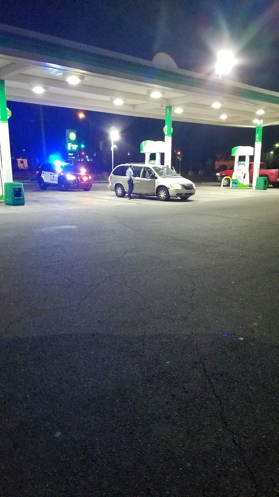 bp | 2636 University Ave NE, Minneapolis, MN 55418, USA | Phone: (612) 781-0728
