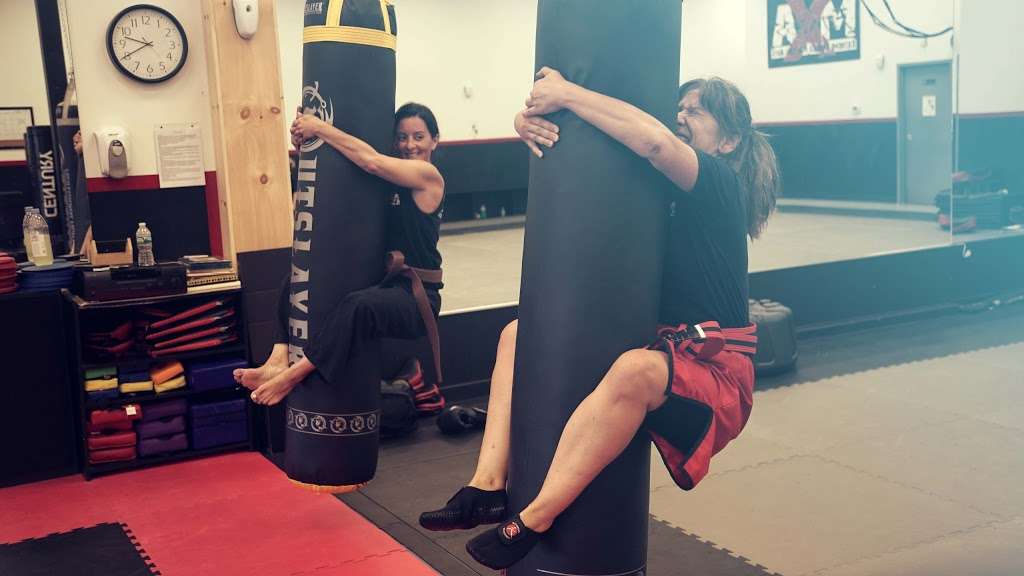 Extreme Fitness Martial Arts | 266 S Main St, Newtown, CT 06470, USA | Phone: (203) 304-2018