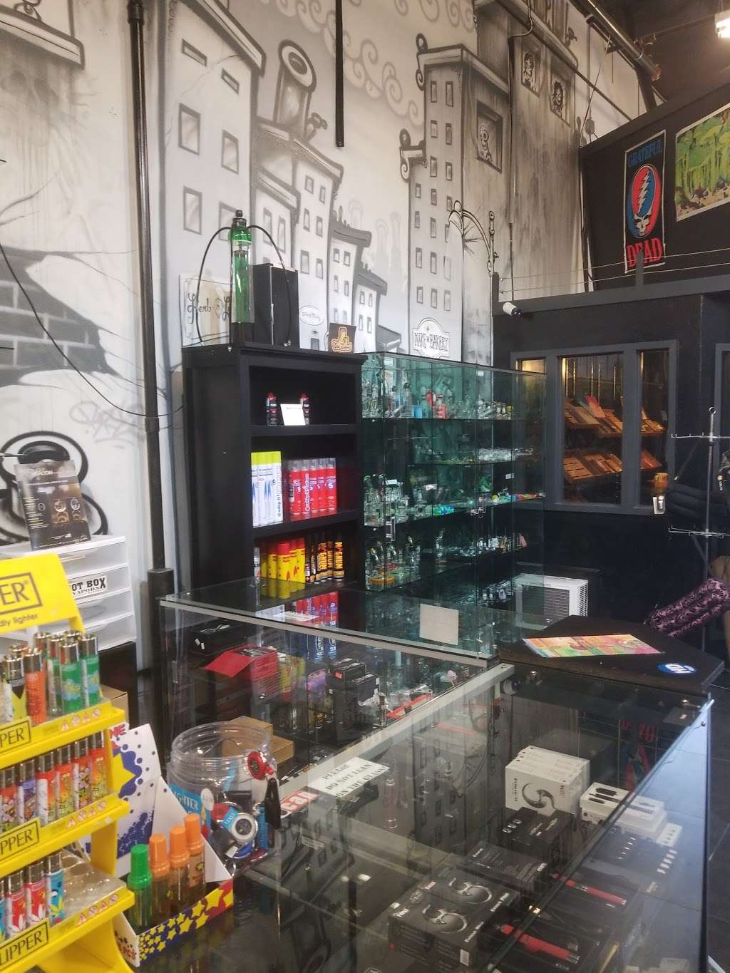 Puff It Glass and Vape Shop | 830 E Greenway Pkwy #104, Phoenix, AZ 85022, USA | Phone: (602) 938-0201