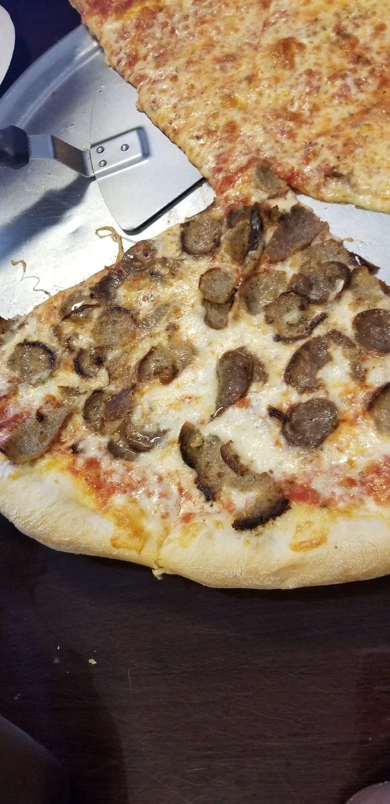 La Romas Pizza | 97 Concord Commons Pl SW, Concord, NC 28027 | Phone: (704) 786-0330