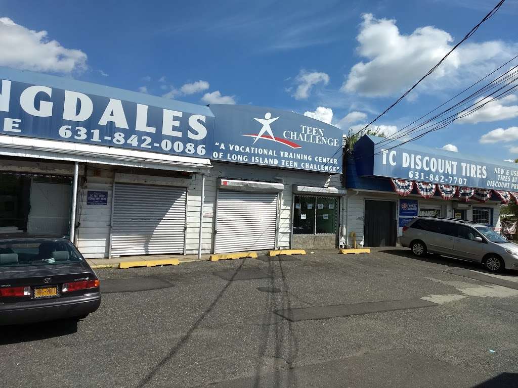 Blessingdales Thrift store | 1146 Sunrise Hwy, Amityville, NY 11701, USA | Phone: (631) 842-0086