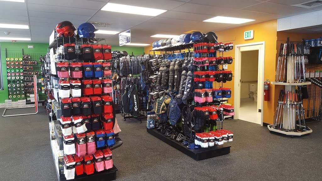 Play It Again Sports - Lakewood, CO | 13057 W Alameda Pkwy, Lakewood, CO 80228 | Phone: (303) 593-2108