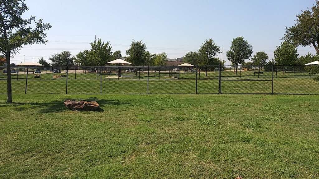 Irving Dog Park | 4140 Valley View Ln, Irving, TX 75038, USA | Phone: (972) 721-2256