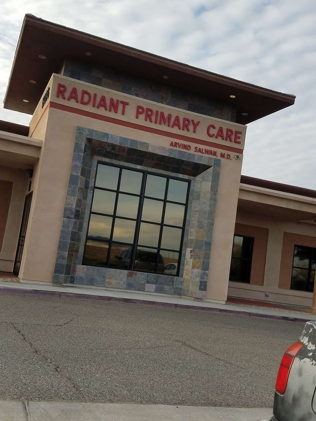 Radiant Primary Care | 15396 Main St, Hesperia, CA 92345, USA | Phone: (760) 947-8231