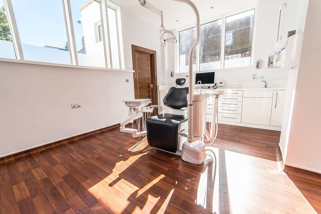 Heath Street Dental, Orthodontic & Implant Centre | 116 Heath St, Hampstead, London NW3 1DR, UK | Phone: 020 7813 5000