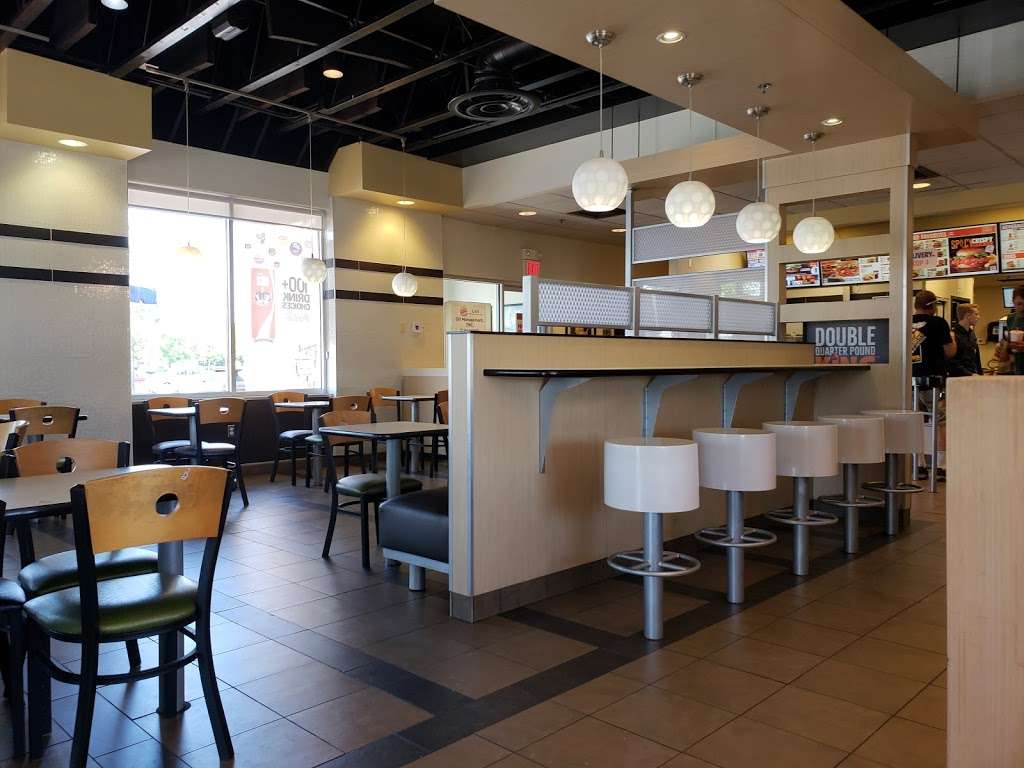 Burger King | 959 Randall Rd, St. Charles, IL 60174, USA | Phone: (630) 584-7622