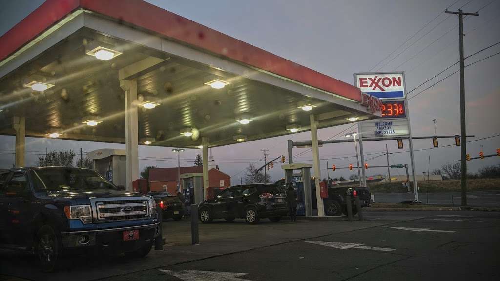 Exxon | 4663 Martinsburg Pike, Clear Brook, VA 22624, USA | Phone: (540) 667-6050