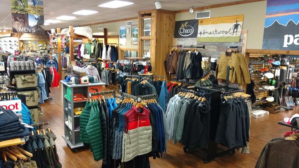 travel country outfitters bbb