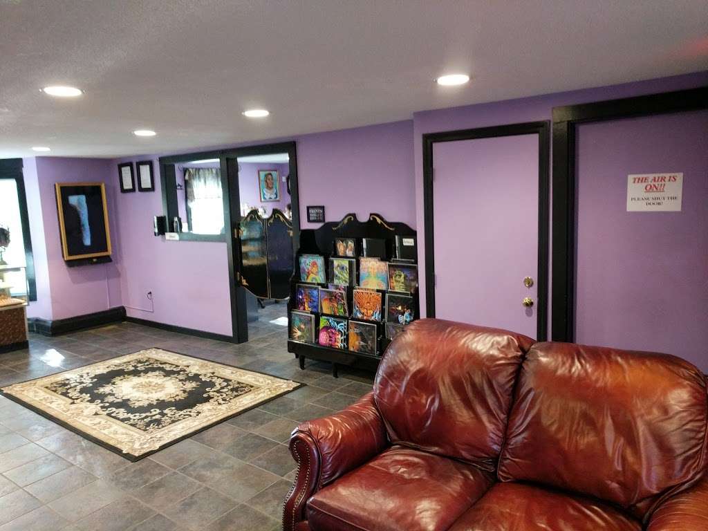 Visions Tattoo, Piercing & Art Gallery | 133 Main St, Medway, MA 02053 | Phone: (508) 533-1369