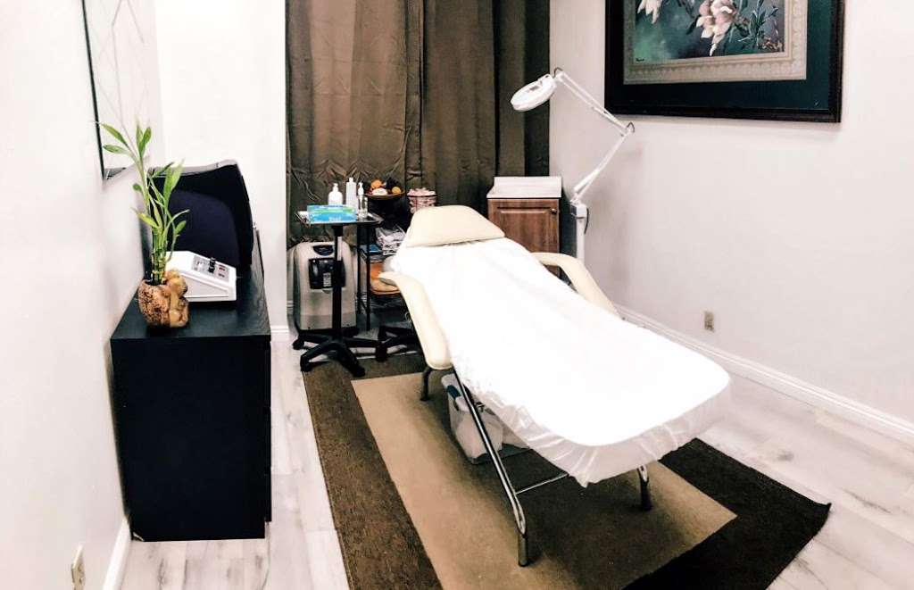 Maleva Skin Care | 18832 Norwalk Blvd, Artesia, CA 90701, USA | Phone: (562) 402-7878