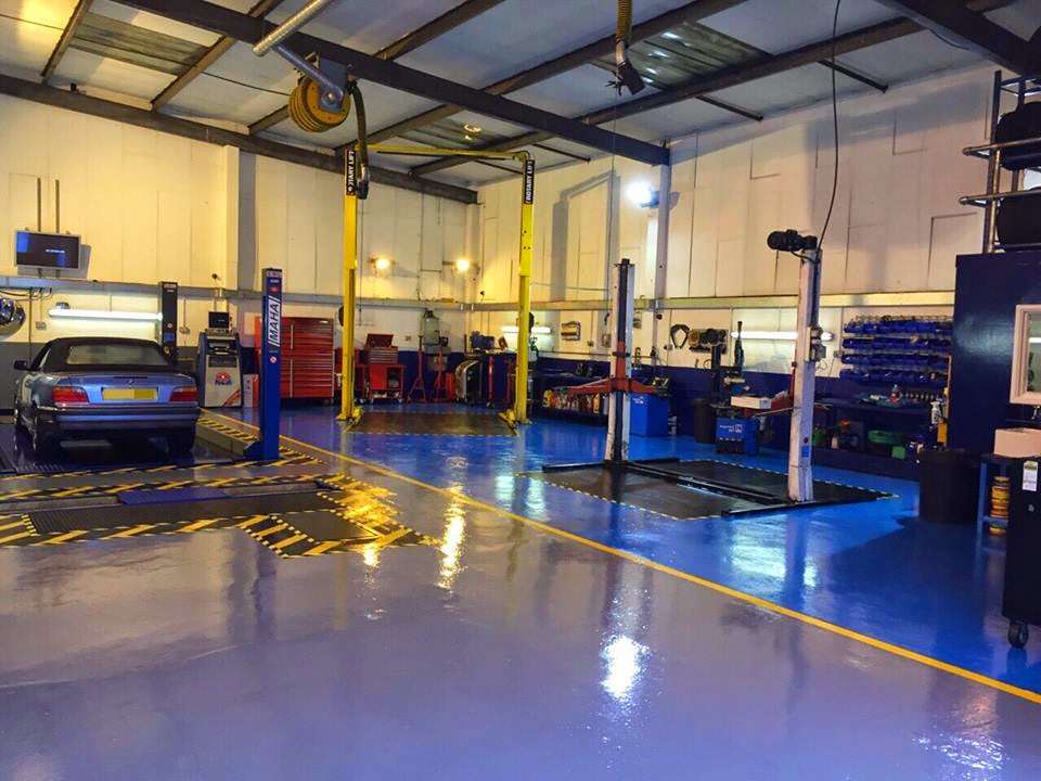 G&M Autocentre | Bourne Industrial Park, Bourne Rd, Dartford, Crayford DA1 4BZ, UK | Phone: 01322 838282