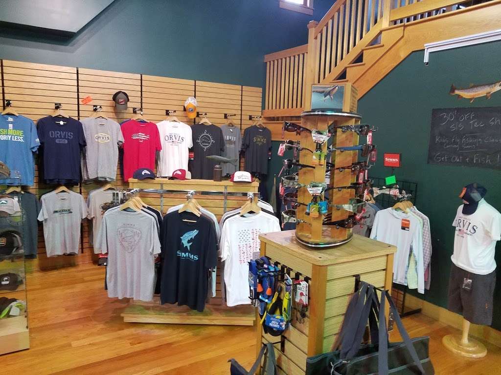 Mainstream Outfitters Inc | 1127 N Easton Rd, Doylestown, PA 18902, USA | Phone: (215) 766-1244